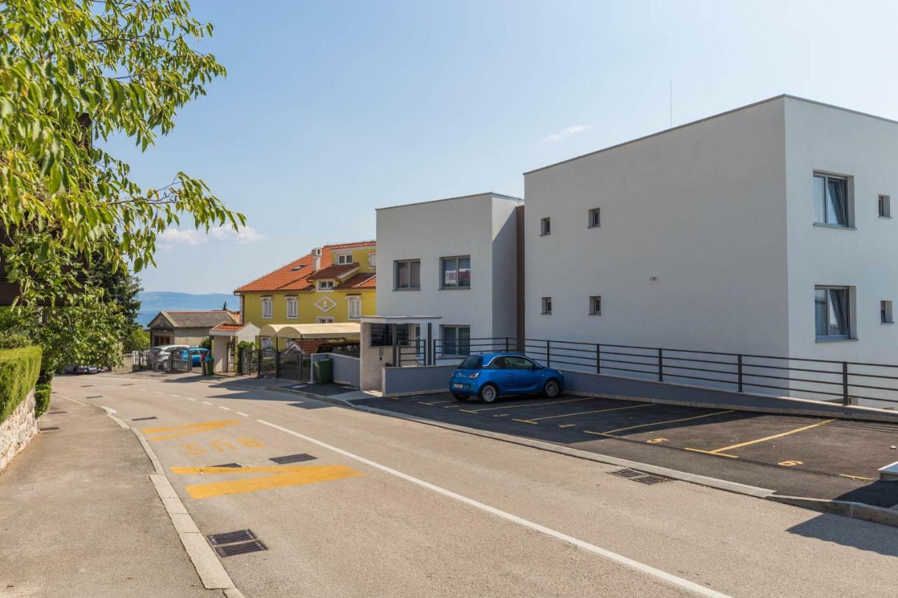 Abalone Apartments Dramalj Exterior foto